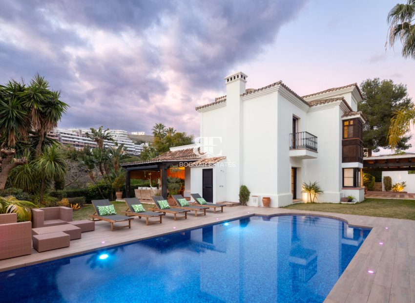 Neubau - Villa -
Benahavís