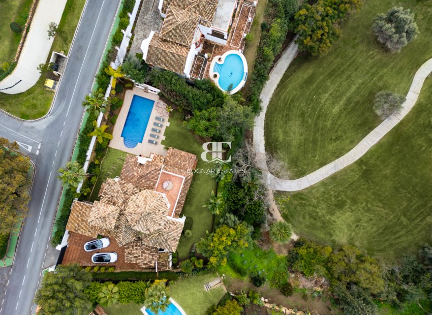 Neubau - Villa -
Benahavís