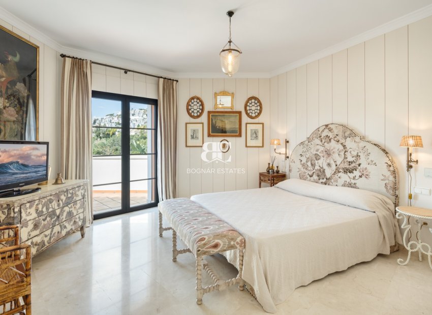 Neubau - Villa -
Benahavís