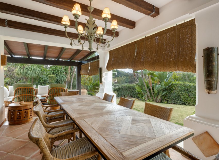 Neubau - Villa -
Benahavís