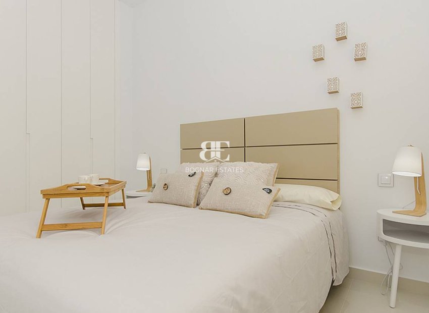 Neubau - Villa -
Dehesa de Campoamor