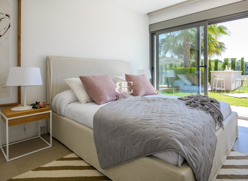 Neubau - Villa -
Dehesa de Campoamor