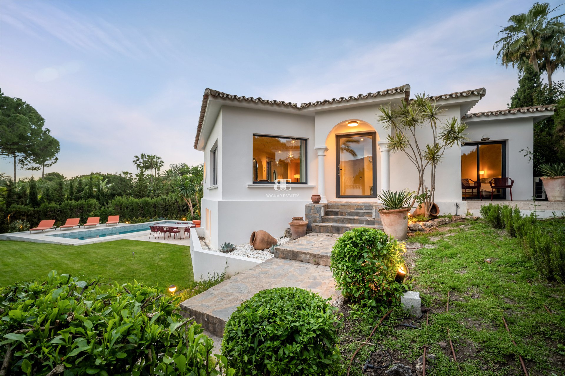 Neubau - Villa -
Marbella
