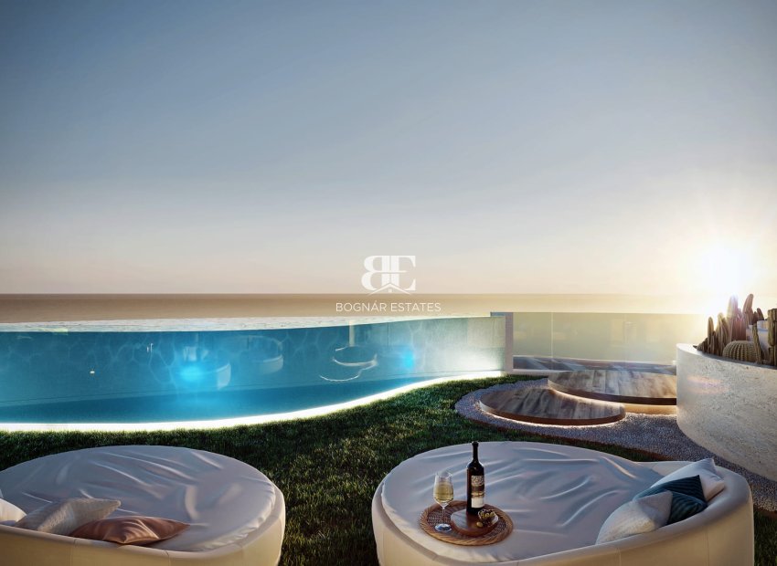 New Build - apartment -
Benahavís