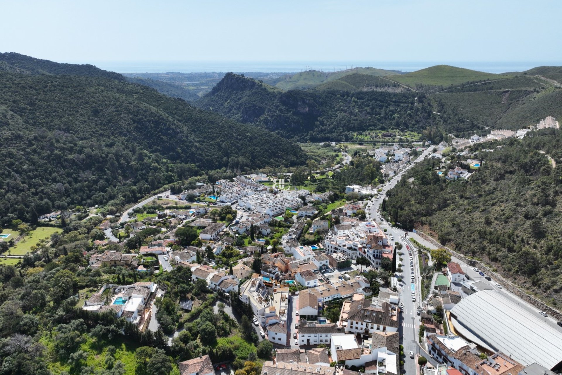 New Build - apartment -
Benahavís