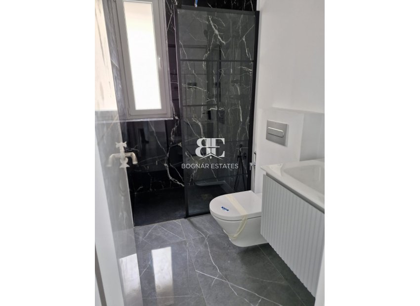 New Build - apartment -
Benalmádena