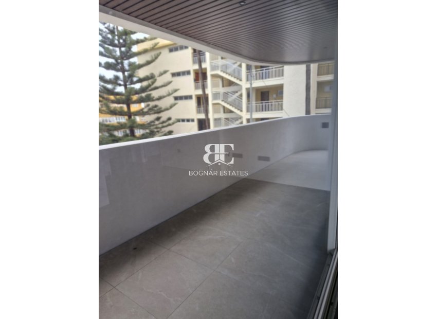 New Build - apartment -
Benalmádena