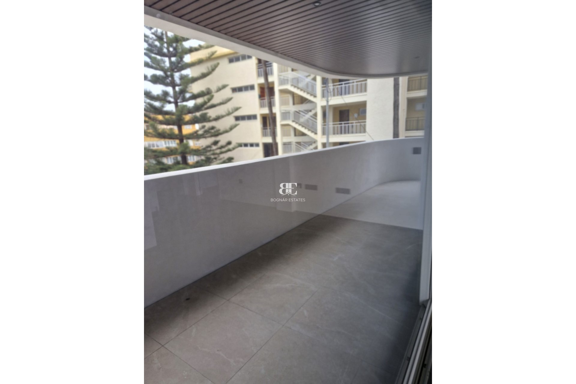 New Build - apartment -
Benalmádena