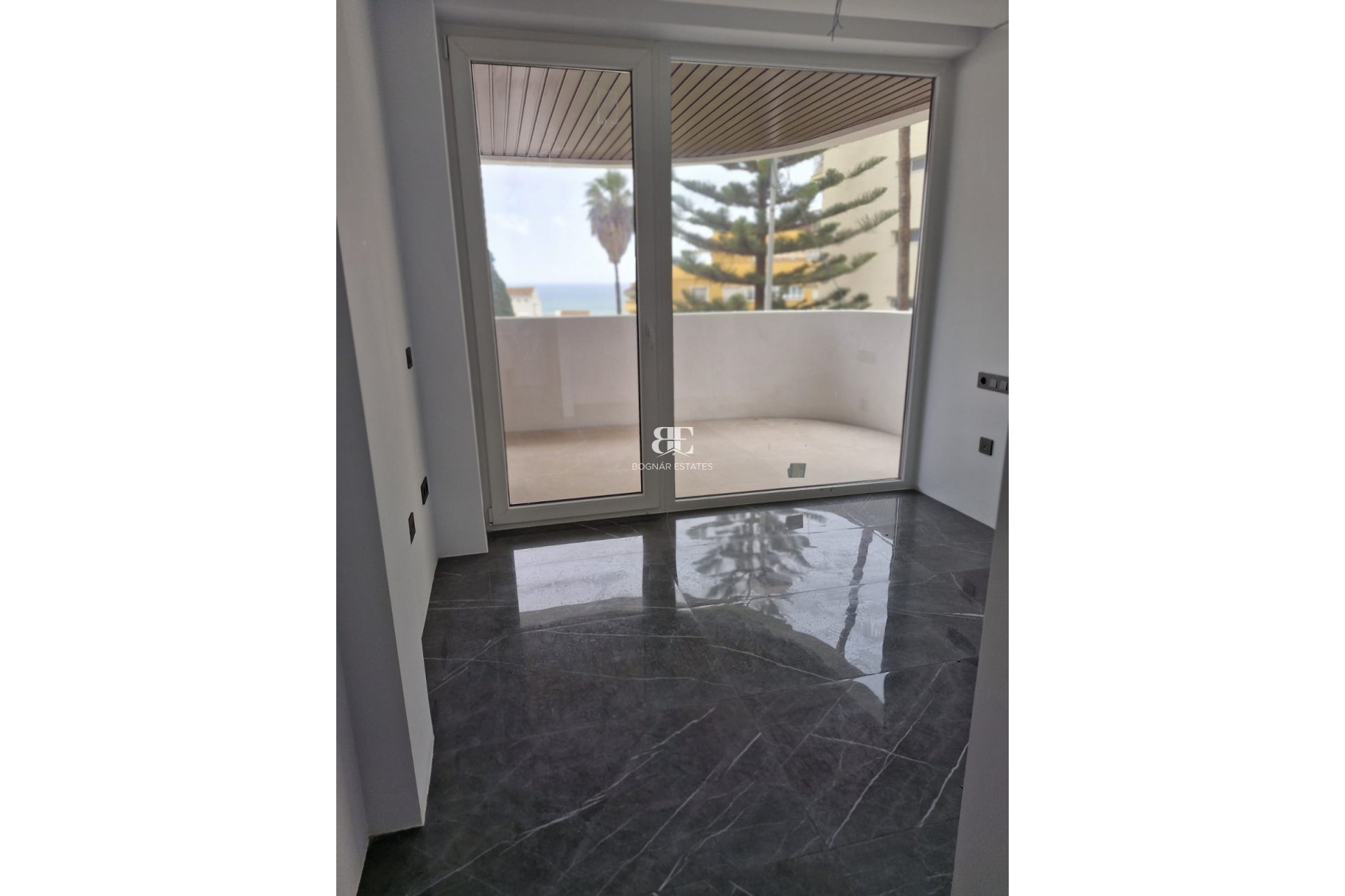 New Build - apartment -
Benalmádena