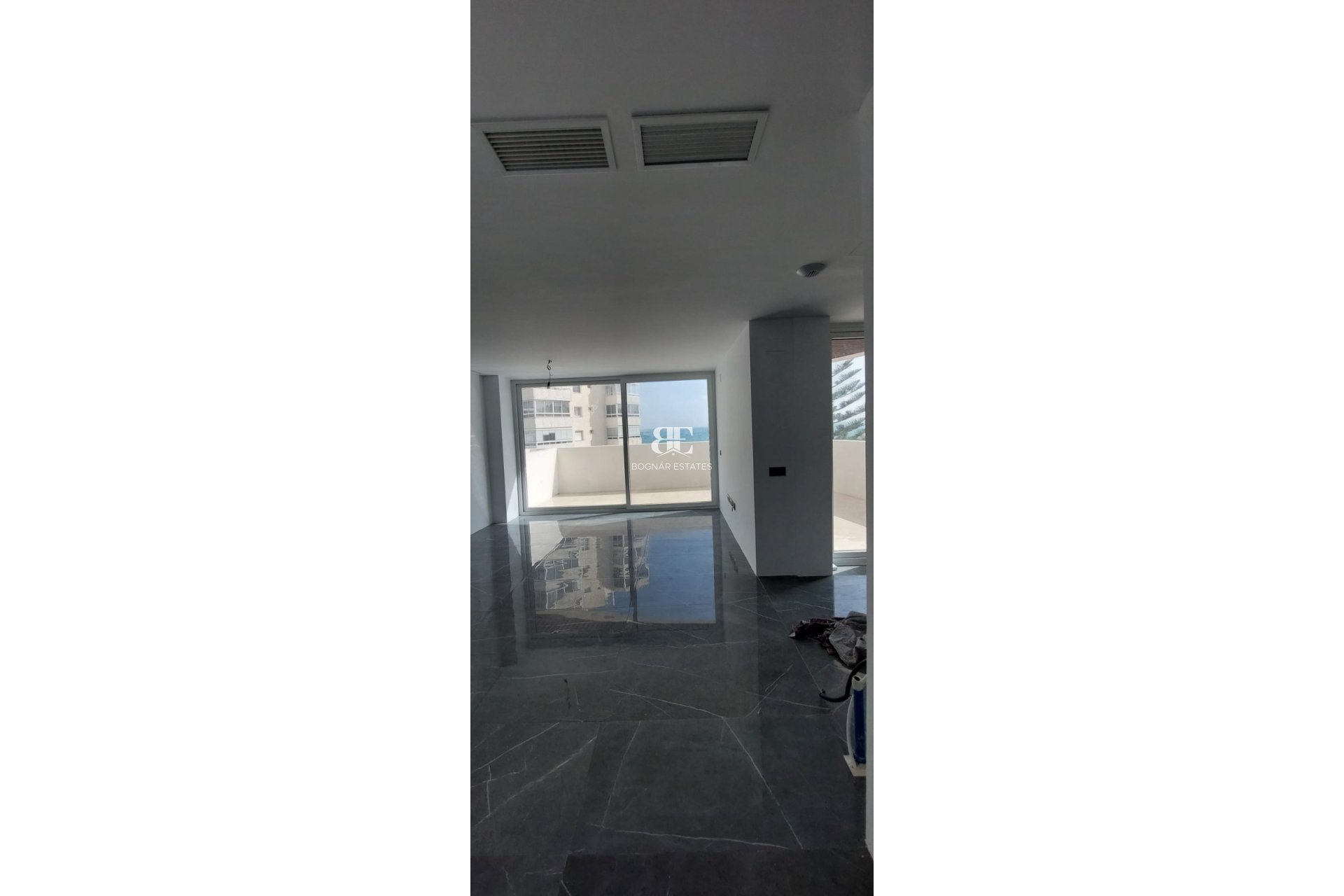 New Build - apartment -
Benalmádena