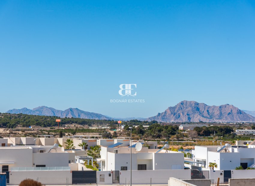 New Build - apartment -
Benijofar