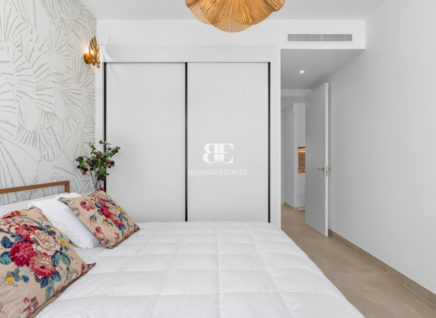 New Build - apartment -
Benijofar