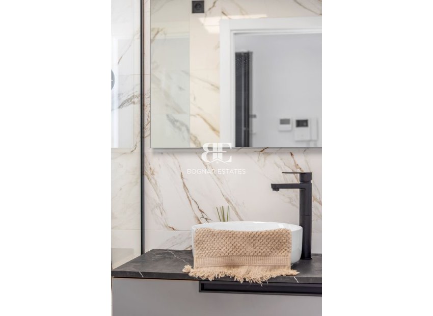 New Build - apartment -
Guardamar del Segura