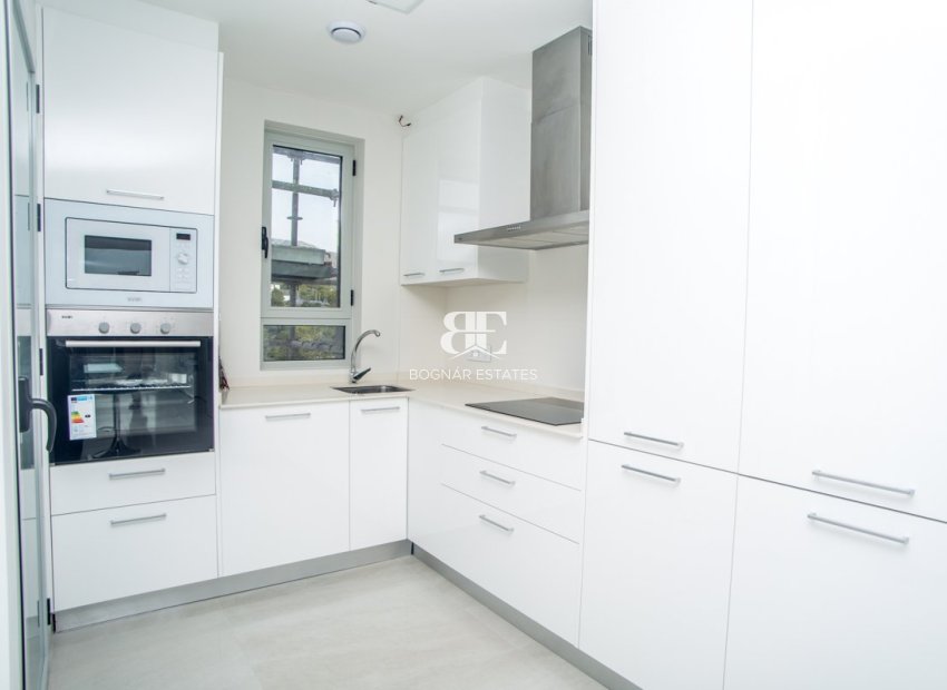 New Build - apartment -
La Cala