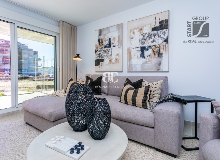 New Build - apartment -
Las Lagunas de Mijas