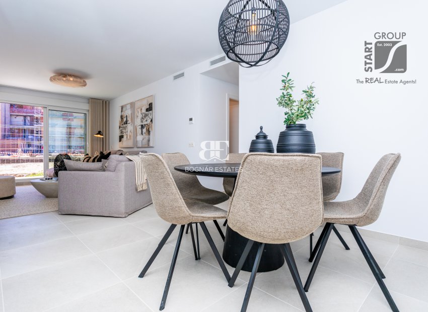 New Build - apartment -
Las Lagunas de Mijas