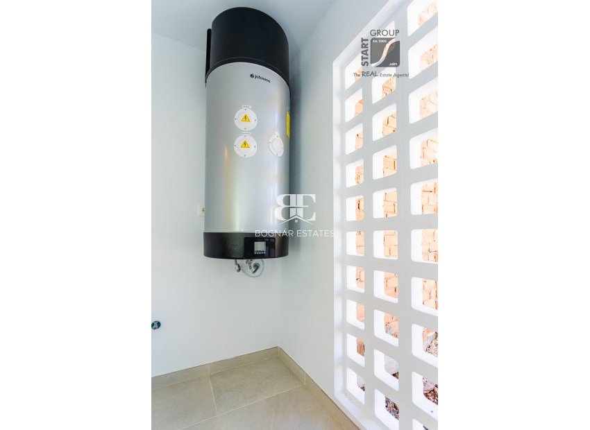 New Build - apartment -
Las Lagunas de Mijas