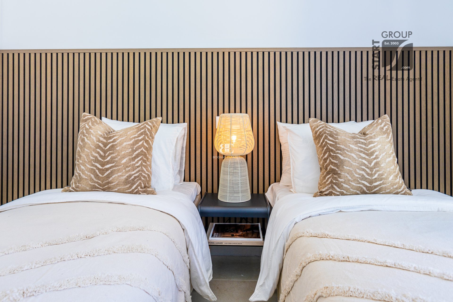 New Build - apartment -
Las Lagunas de Mijas