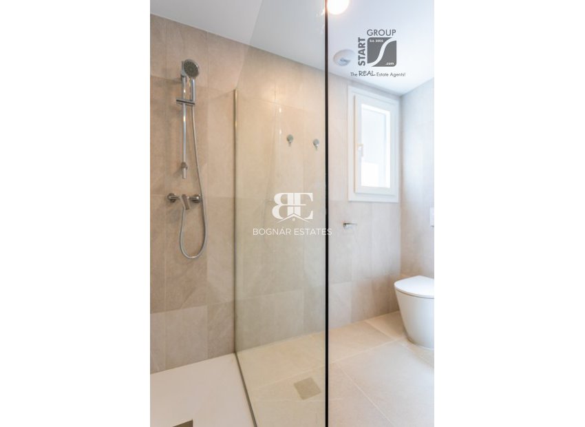 New Build - apartment -
Las Lagunas de Mijas