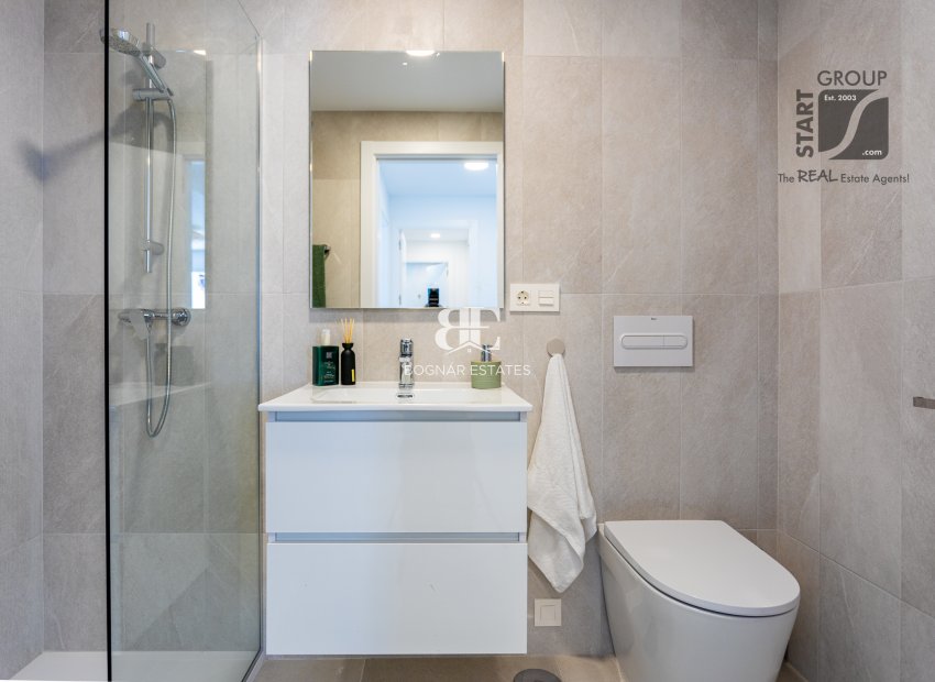 New Build - apartment -
Las Lagunas de Mijas