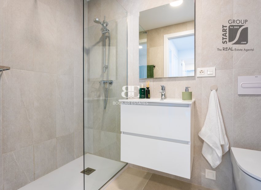 New Build - apartment -
Las Lagunas de Mijas