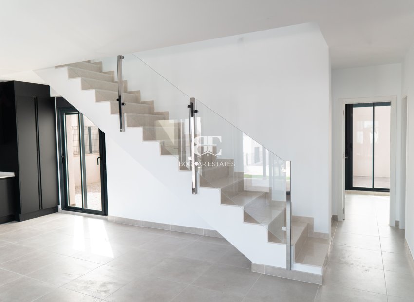 New Build - detached -
Polop