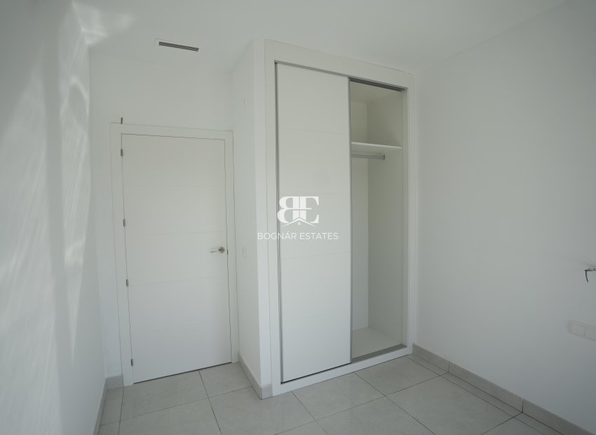 New Build - detached -
Polop