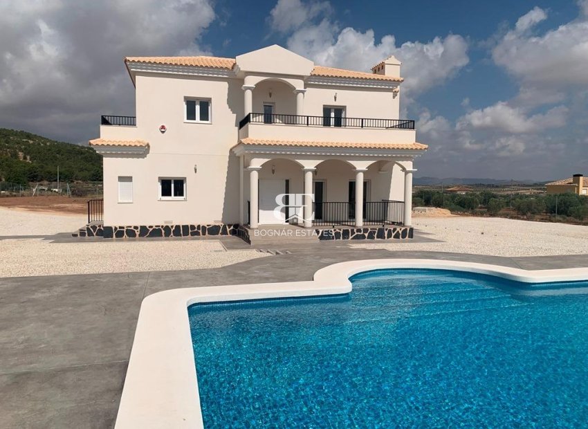 New Build - detached -
Prado