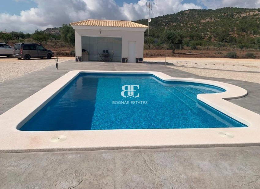 New Build - detached -
Prado
