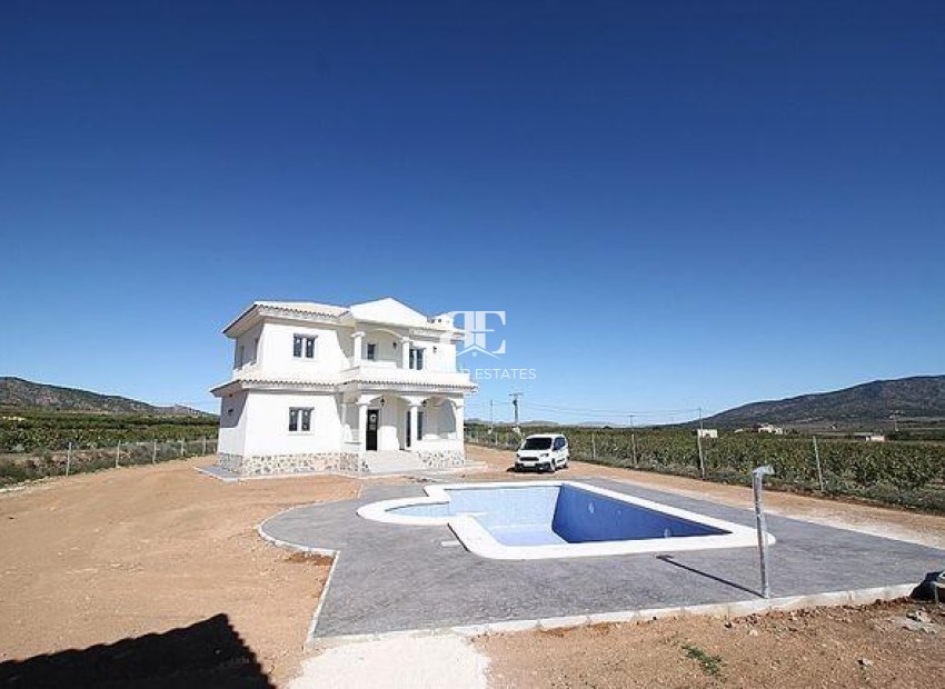 New Build - detached -
Prado