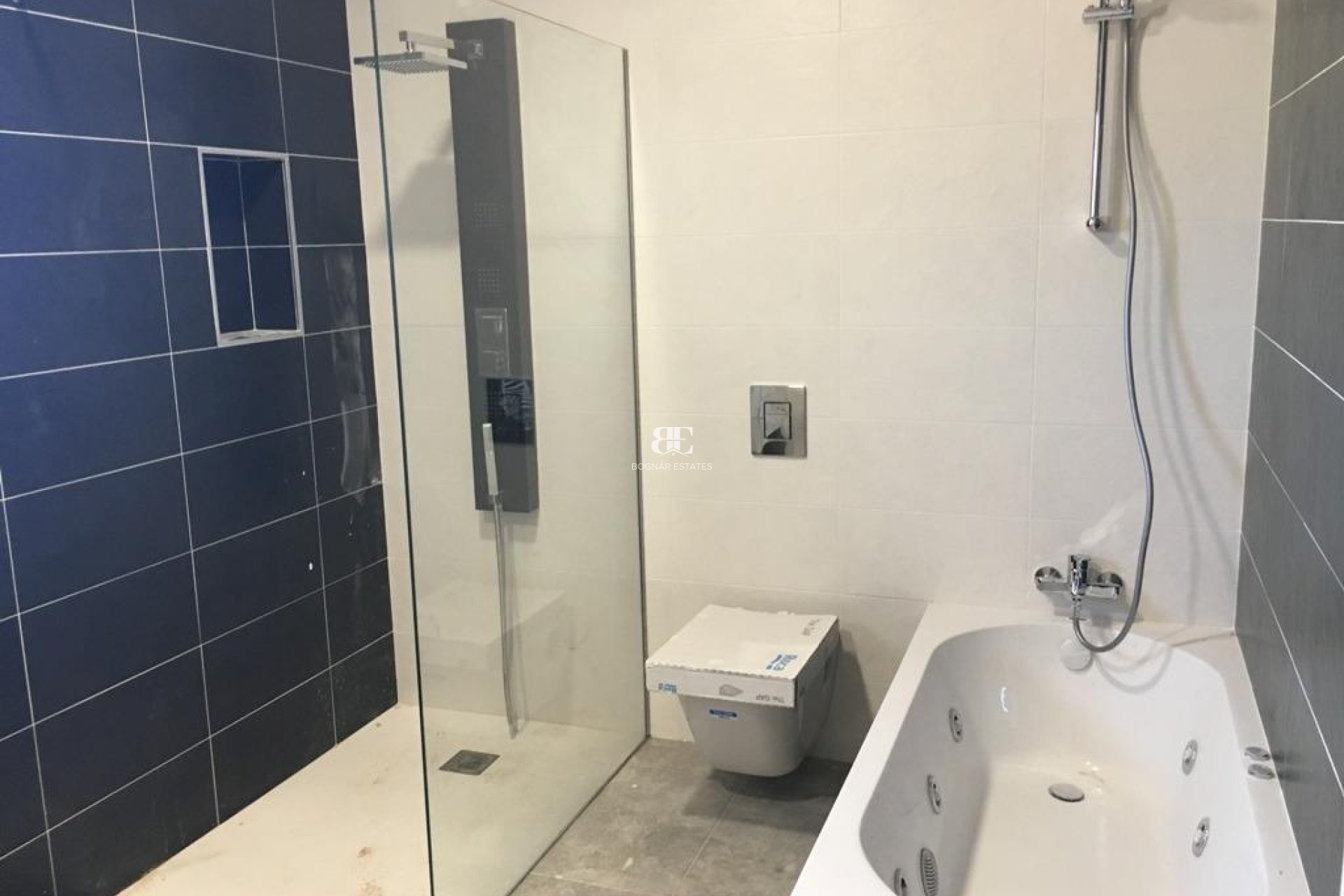 New Build - detached -
Prado