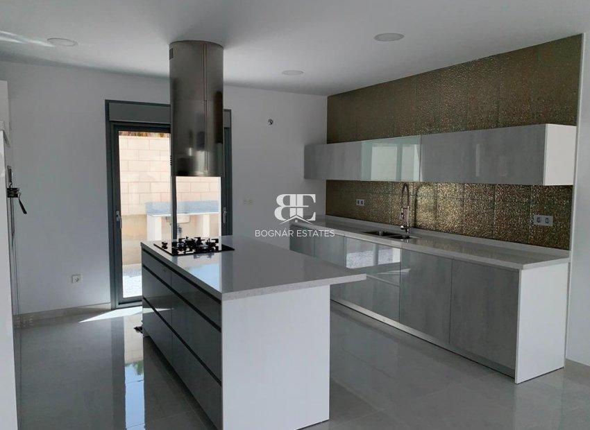 New Build - detached -
Prado
