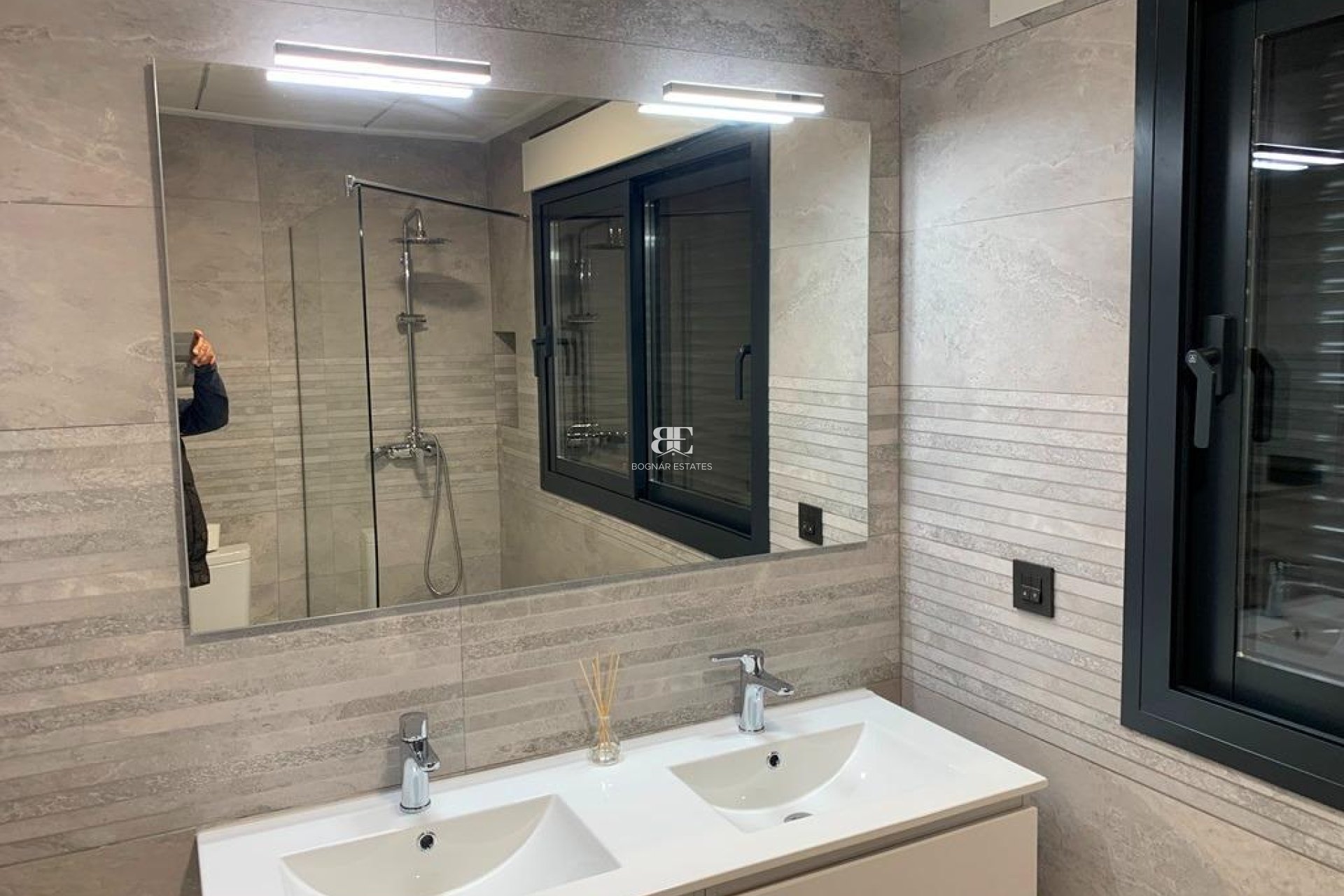 New Build - detached -
Prado