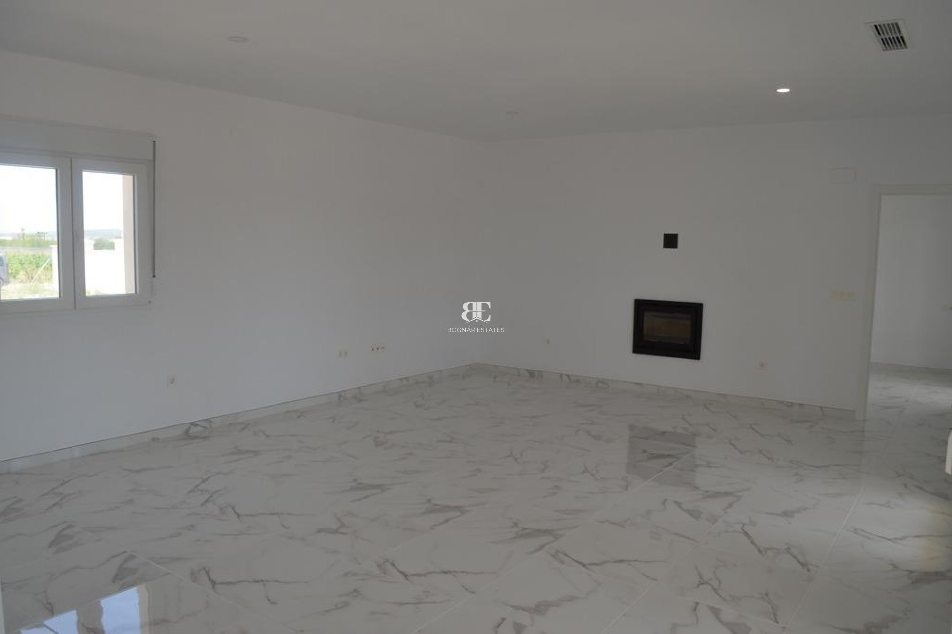 New Build - detached -
Prado