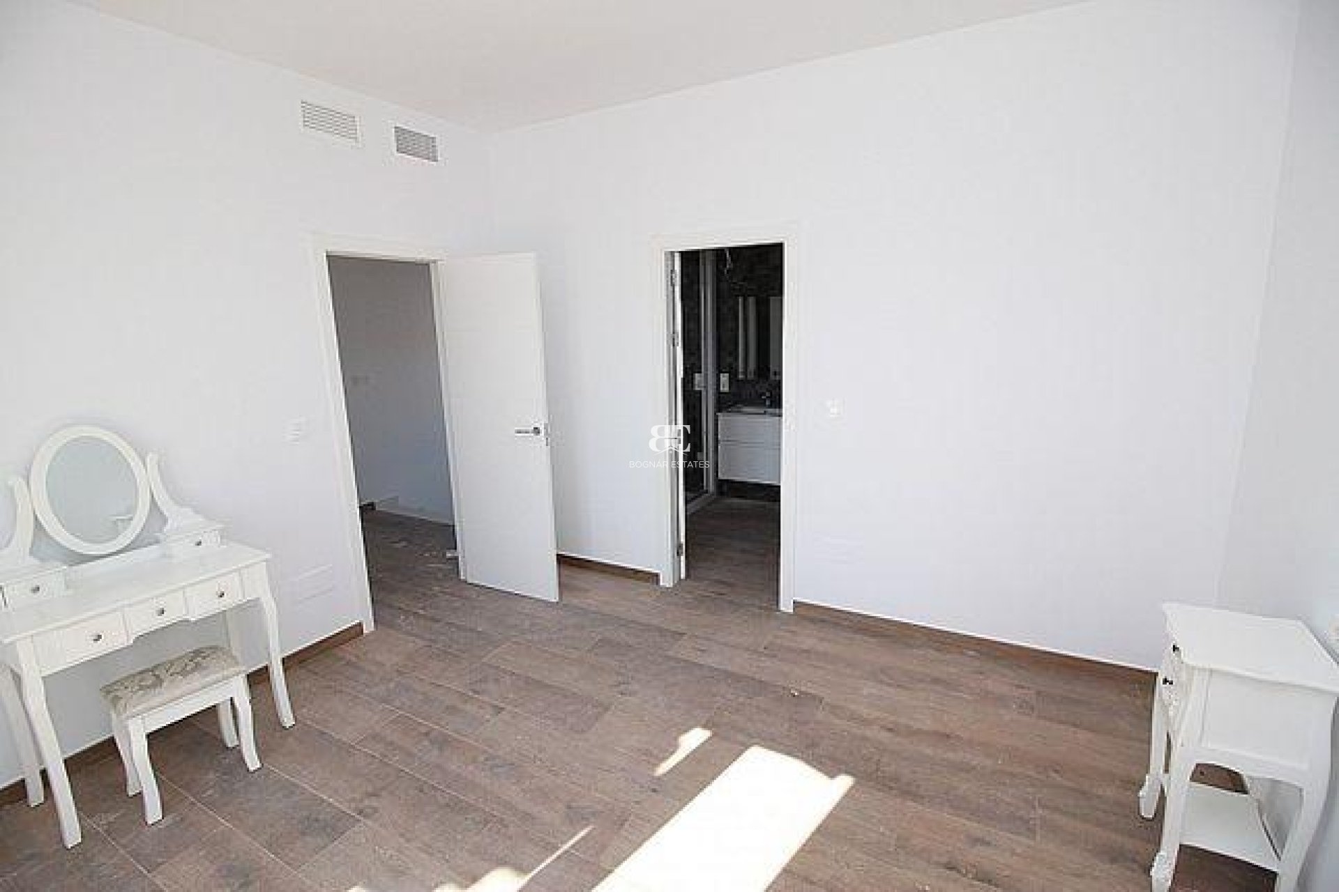 New Build - detached -
Prado