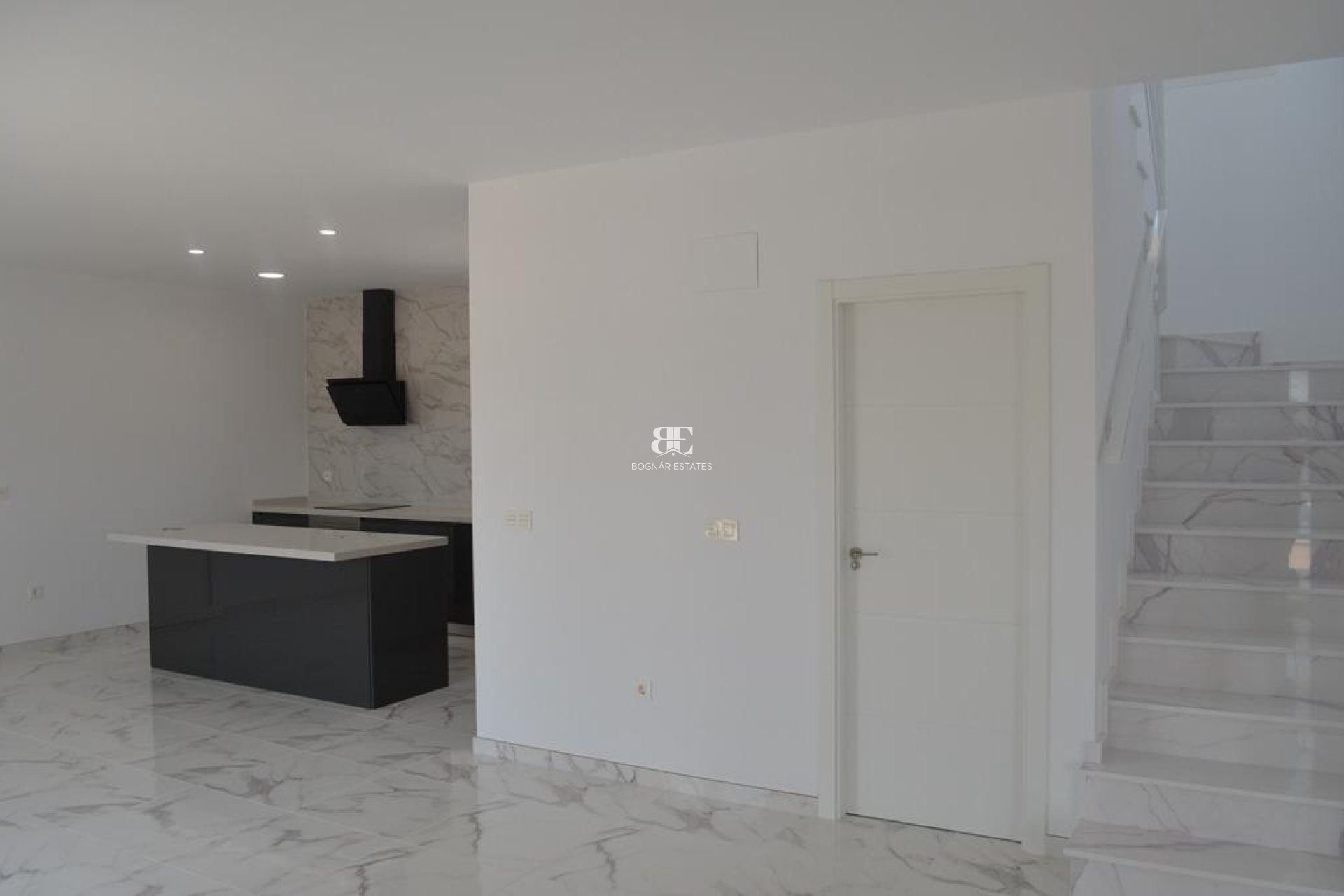 New Build - detached -
Prado