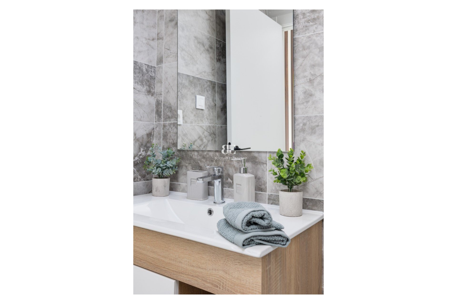 New Build - ground-floor -
San Miguel de Salinas