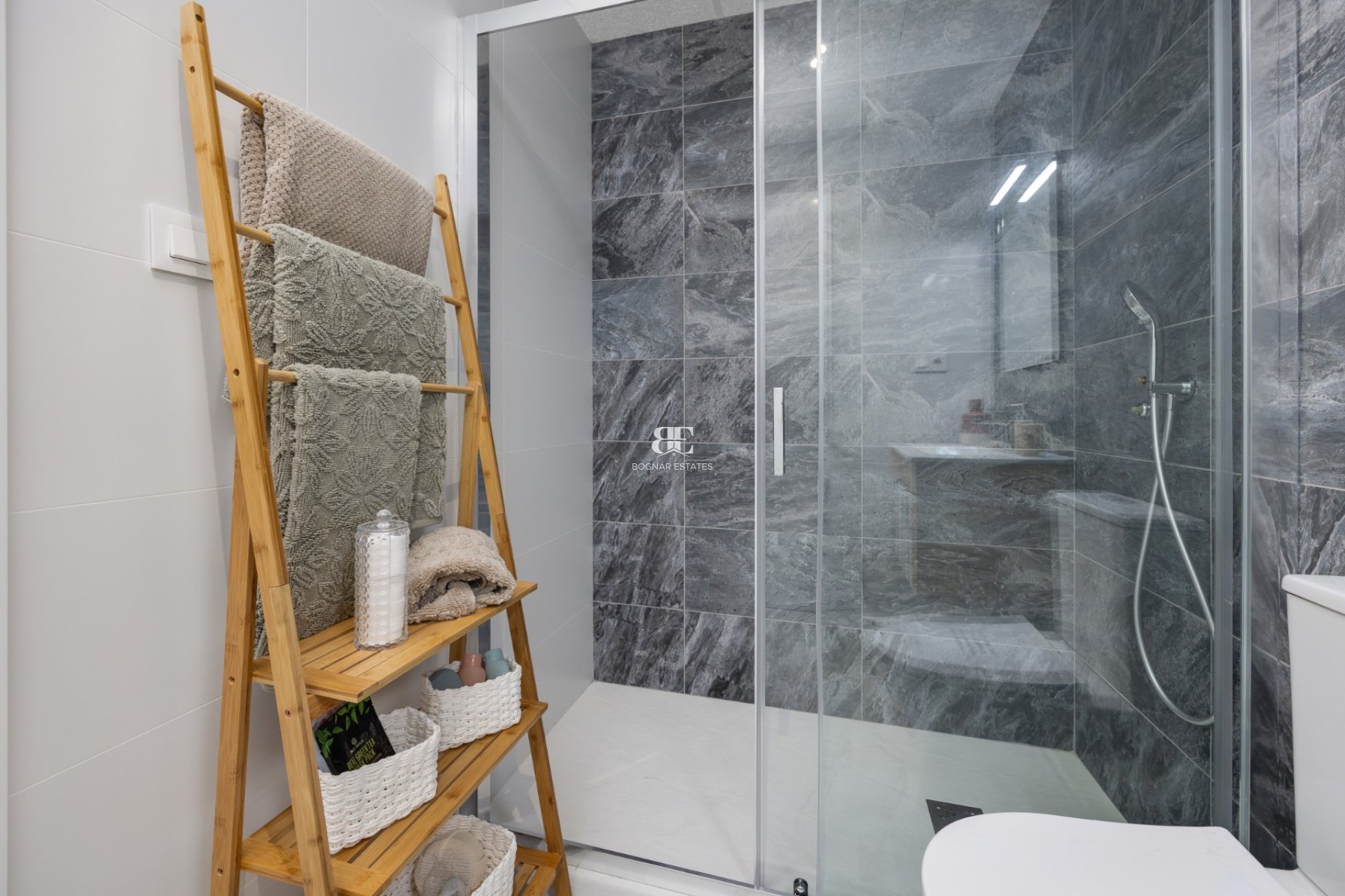 New Build - ground-floor -
San Miguel de Salinas