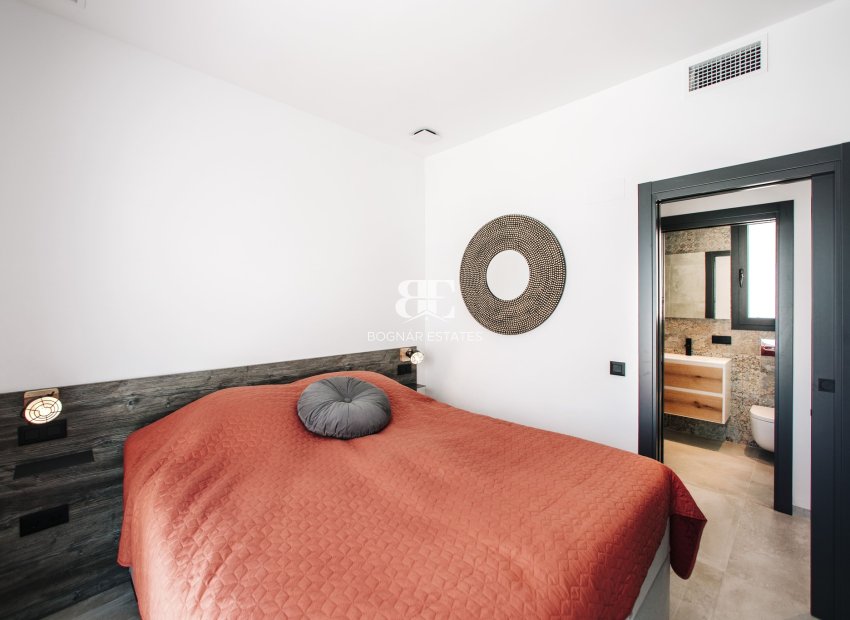 New Build - high-bungalow -
Ciudad Quesada