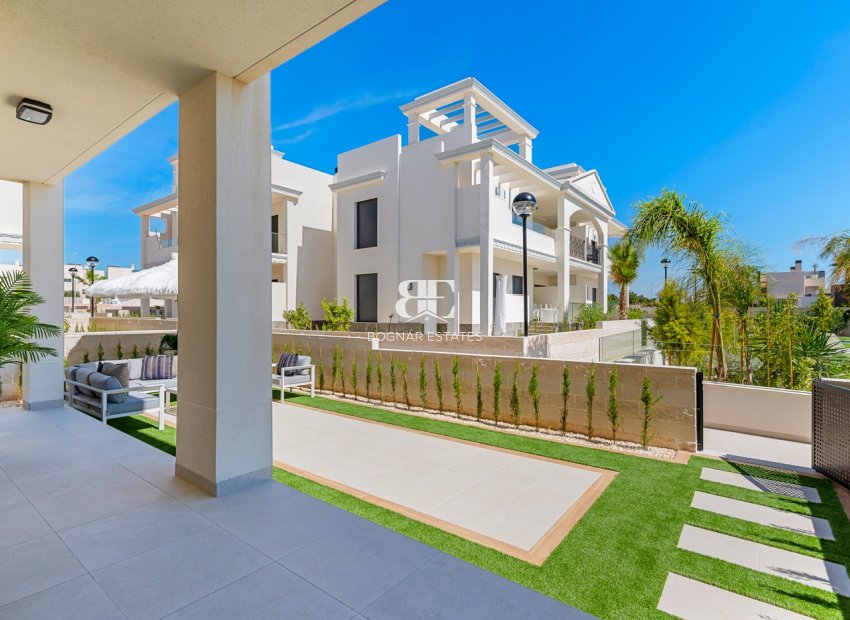 New Build - high-bungalow -
Ciudad Quesada