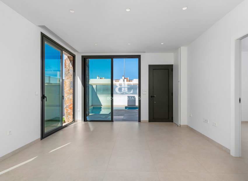 New Build - high-bungalow -
Pilar de la Horadada