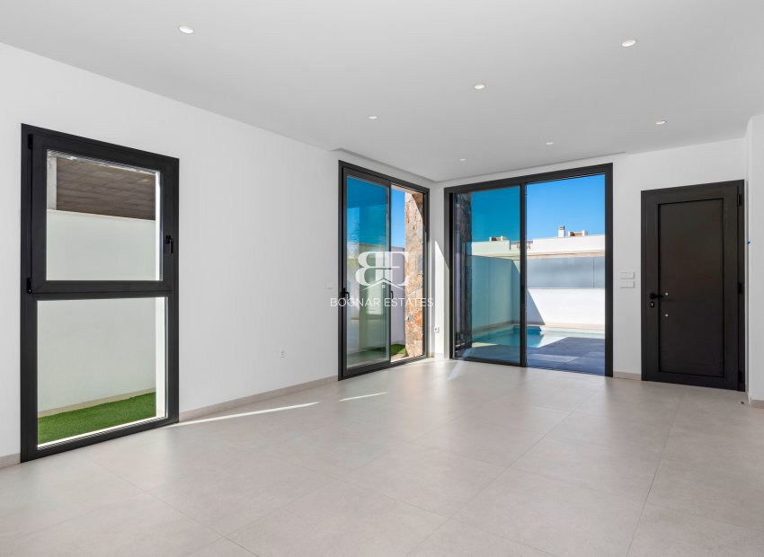 New Build - high-bungalow -
Pilar de la Horadada