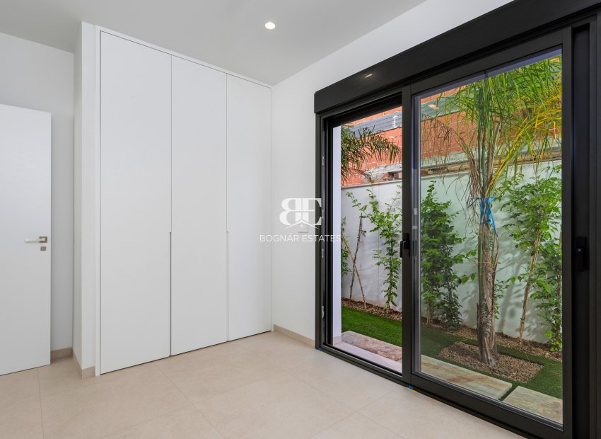 New Build - high-bungalow -
Pilar de la Horadada