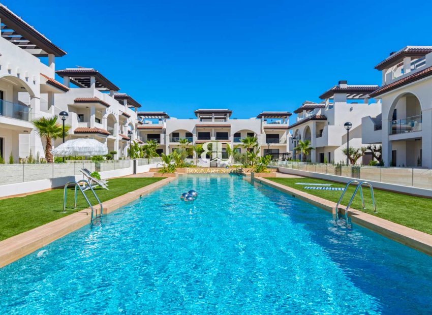 New Build - high-bungalow -
Rojales