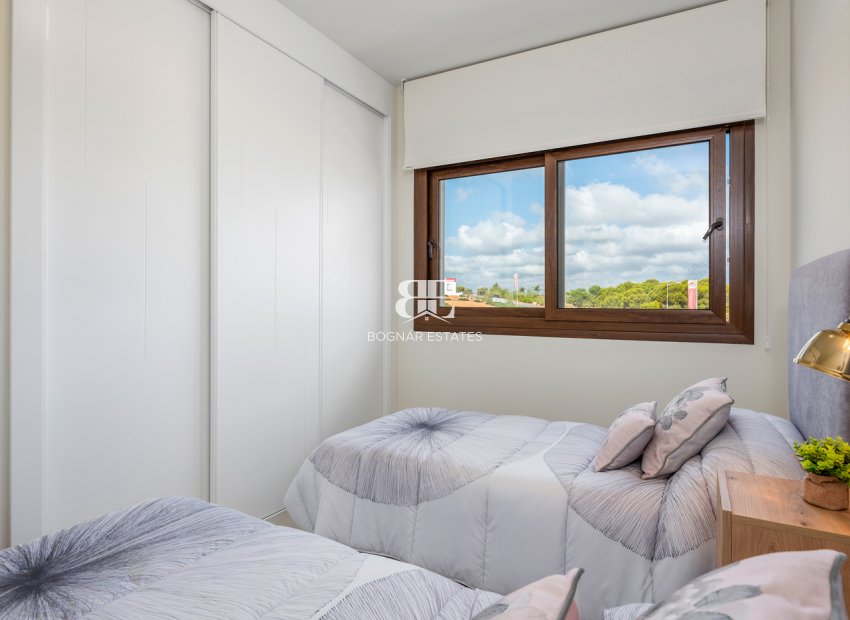 New Build - high-bungalow -
Torrevieja