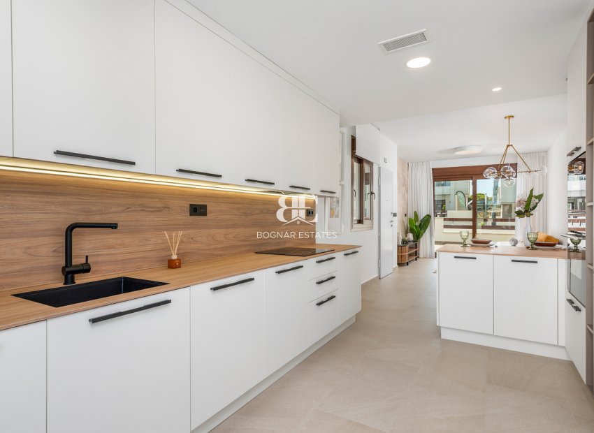 New Build - high-bungalow -
Torrevieja