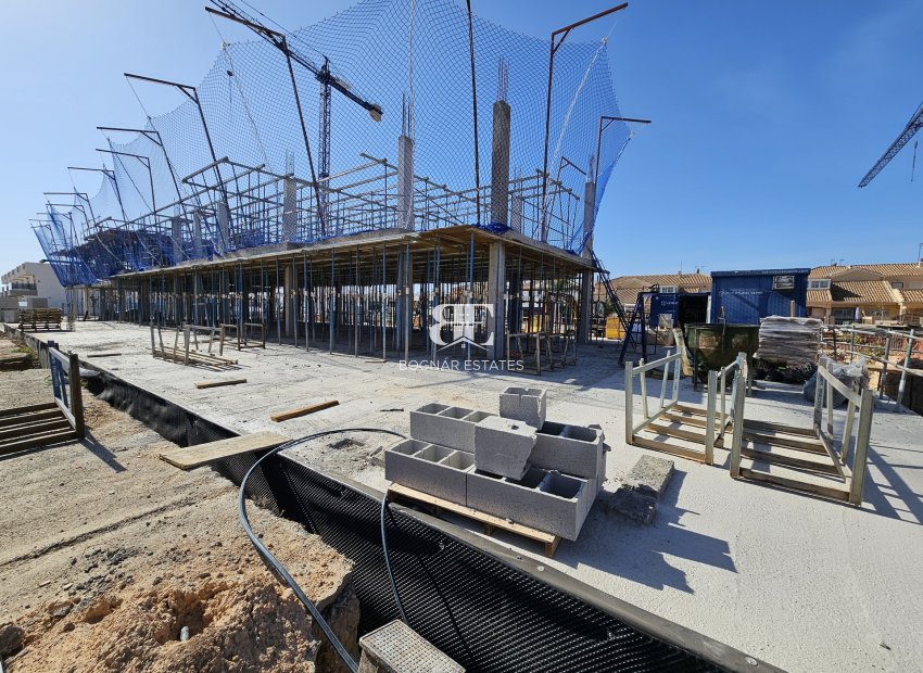 New Build - low-bungalow -
Torre de la Horadada