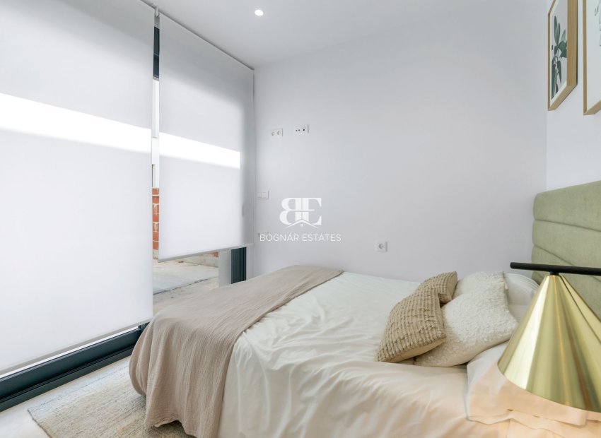 New Build - low-bungalow -
Torrevieja