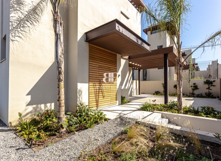 New Build - Villa -
Benahavís