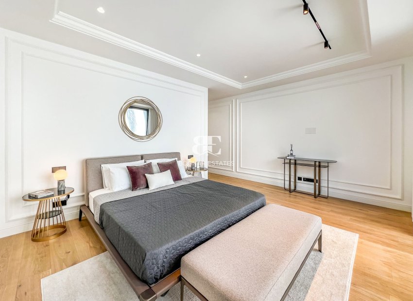 New Build - Villa -
Marbella